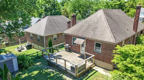 Exterior - 4110 Sherel Ln, Cincinnati, OH 45209 photo 4 of 9