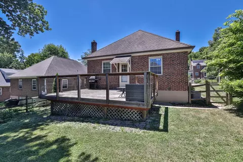 Exterior - 4110 Sherel Ln, Cincinnati, OH 45209 photo 7 of 9