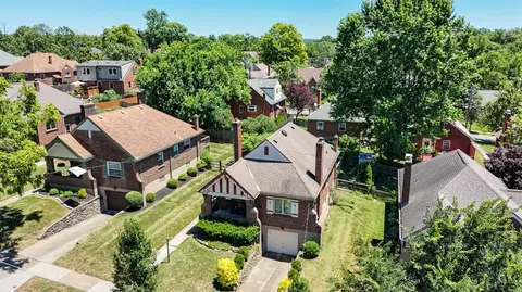 View/Area - 4110 Sherel Ln, Cincinnati, OH 45209 photo 1 of 3