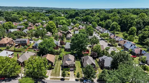 View/Area - 4110 Sherel Ln, Cincinnati, OH 45209 photo 2 of 3