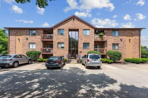 630 St Clair Ave #17, Hamilton, OH 45015