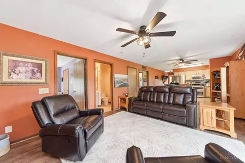 Living - 169 Tar Pike Rd, Blanchester, OH 45107 photo 2 of 2