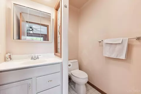 Bath - 169 Tar Pike Rd, Blanchester, OH 45107 photo 1 of 3