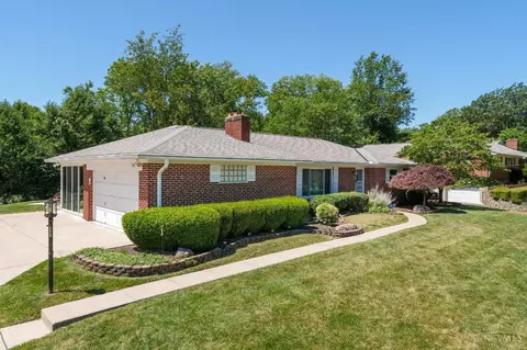 3647 Donegal Dr, Cincinnati, OH 45236