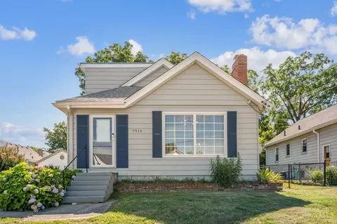 7916 Lake Ave, Deer Park, OH 45236