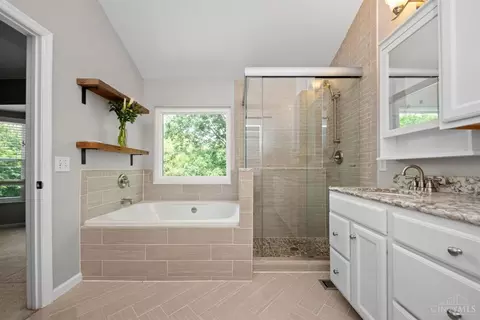 4246 Placepointe Dr, Mason, OH 45040 photo 27