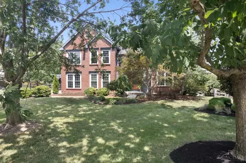 4246 Placepointe Dr, Mason, OH 45040 photo 2