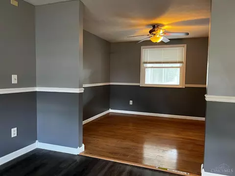 Living - 1715 Lockbourne Dr, Cincinnati, OH 45240 photo 2 of 2