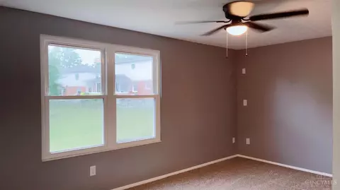 Bedroom - 1715 Lockbourne Dr, Cincinnati, OH 45240 photo 1 of 4