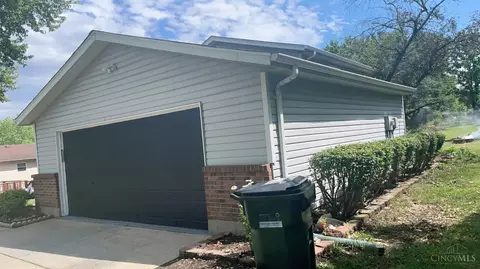 Exterior - 1715 Lockbourne Dr, Cincinnati, OH 45240 photo 14 of 15