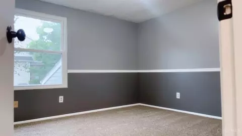Bedroom - 1715 Lockbourne Dr, Cincinnati, OH 45240 photo 4 of 4