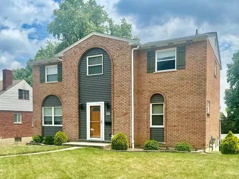 Exterior - 324 Bob Dr, Cincinnati, OH 45238 photo 2 of 9