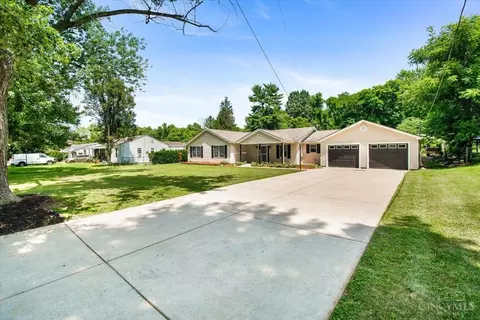 5834 Reigart Rd, Hamilton, OH 45011