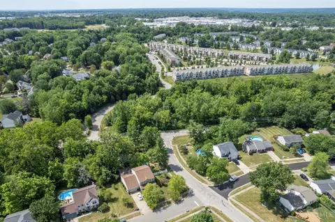 View/Area - 1186 Forest Run Dr, Batavia, OH 45103 photo 8 of 8