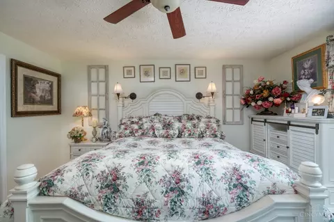 Bedroom - 1186 Forest Run Dr, Batavia, OH 45103 photo 1 of 6
