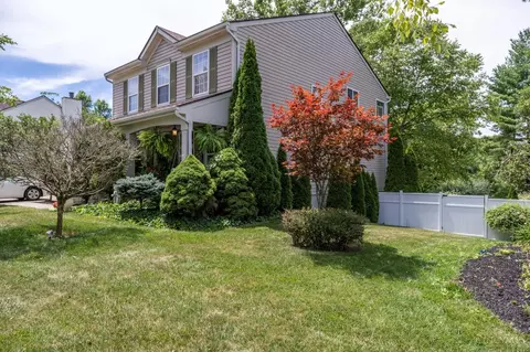 Exterior - 1186 Forest Run Dr, Batavia, OH 45103 photo 2 of 14