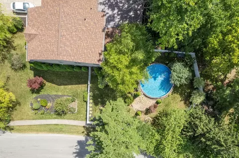 View/Area - 1186 Forest Run Dr, Batavia, OH 45103 photo 7 of 8