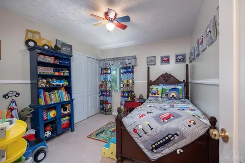 Bedroom - 1186 Forest Run Dr, Batavia, OH 45103 photo 6 of 6