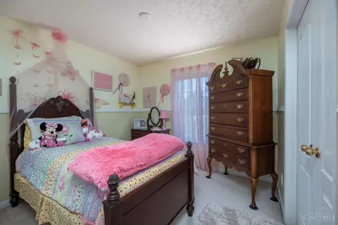 Bedroom - 1186 Forest Run Dr, Batavia, OH 45103 photo 4 of 6