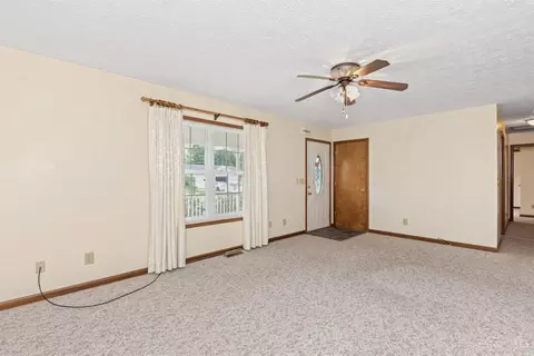 40 Harmony Ln, Georgetown, OH 45121 photo 3