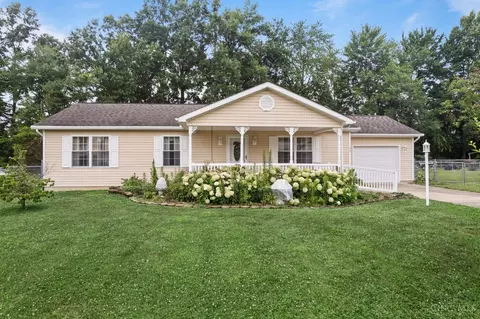 40 Harmony Ln, Georgetown, OH 45121
