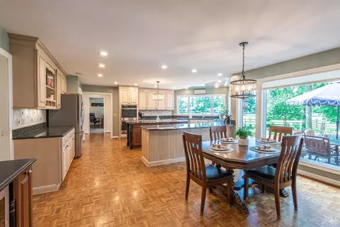 Kitchen - 27 Heritage Ct, Blue Ash, OH 45241 photo 5 of 5