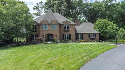 Exterior - 27 Heritage Ct, Blue Ash, OH 45241 photo 12 of 12