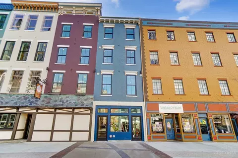 33 Court St #305, Cincinnati, OH 45202