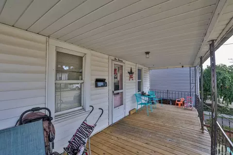 513 Broadway St, Harrison, OH 45030 photo 4