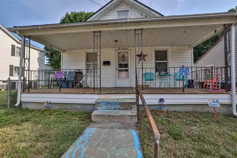 513 Broadway St, Harrison, OH 45030 photo 3