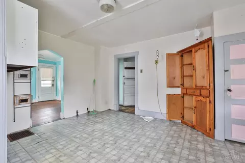 513 Broadway St, Harrison, OH 45030 photo 14