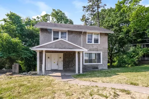 2815 Montana Ave, Cincinnati, OH 45211