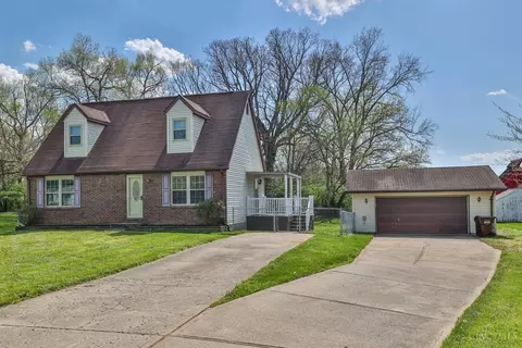 2381 Central Dr, Fairfield, OH 45014