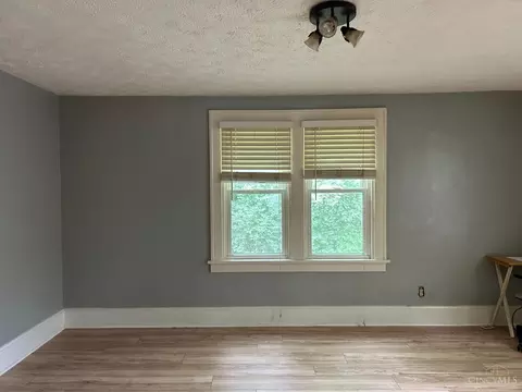 1906 W Fork Rd, Cincinnati, OH 45223 photo 4