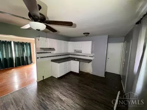 1237 Blanchard Ave, Cincinnati, OH 45205 photo 5