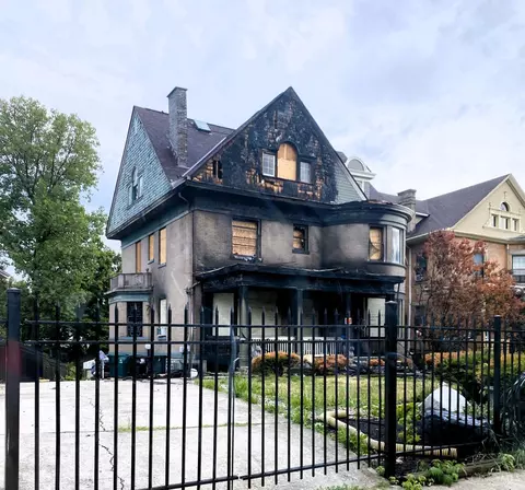 755 Fred Shuttlesworth Cir, Cincinnati, OH 45229
