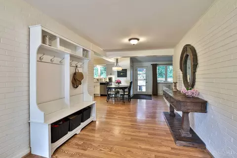 2107 Sutton Ave, Cincinnati, OH 45230 photo 5