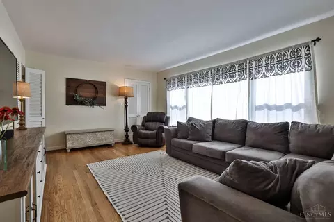 2107 Sutton Ave, Cincinnati, OH 45230 photo 7