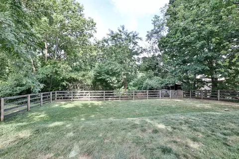 2107 Sutton Ave, Cincinnati, OH 45230 photo 31