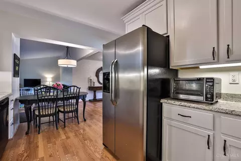 2107 Sutton Ave, Cincinnati, OH 45230 photo 17