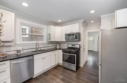 2913 Utopia Pl, Cincinnati, OH 45208 photo 12