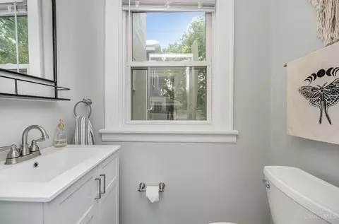 2913 Utopia Pl, Cincinnati, OH 45208 photo 16