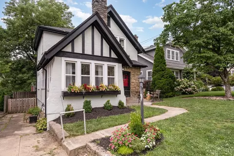 2913 Utopia Pl, Cincinnati, OH 45208 photo 2