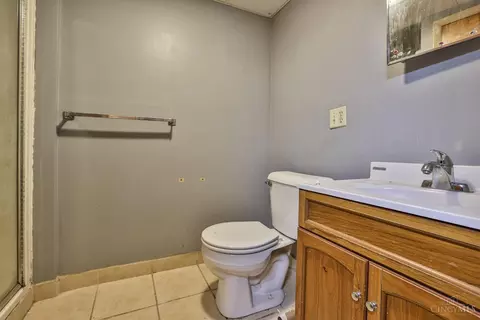 Bath - 4288 Grotto Ct, Cheviot, OH 45211 photo 2 of 2