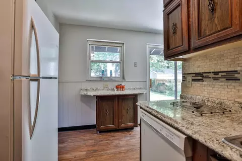 Kitchen - 4288 Grotto Ct, Cheviot, OH 45211 photo 5 of 5