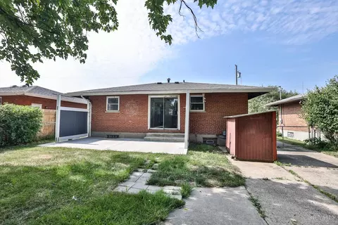 Exterior - 4288 Grotto Ct, Cheviot, OH 45211 photo 5 of 11
