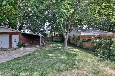 Exterior - 4288 Grotto Ct, Cheviot, OH 45211 photo 7 of 11