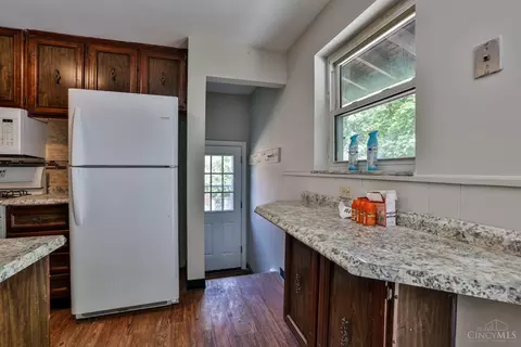 Kitchen - 4288 Grotto Ct, Cheviot, OH 45211 photo 1 of 5