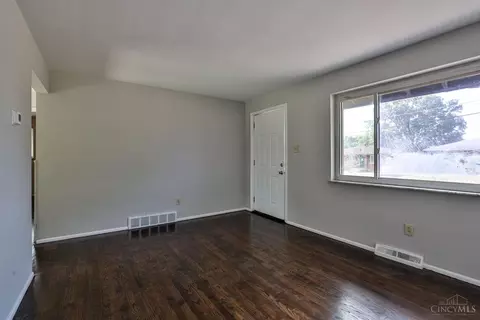 Living - 4288 Grotto Ct, Cheviot, OH 45211 photo 2 of 2
