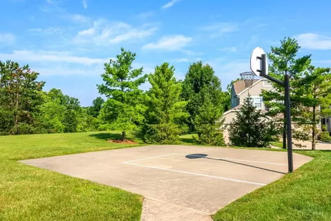 Other - 725 Castlegate Ln #102, Cincinnati, OH 45231 photo 6 of 6